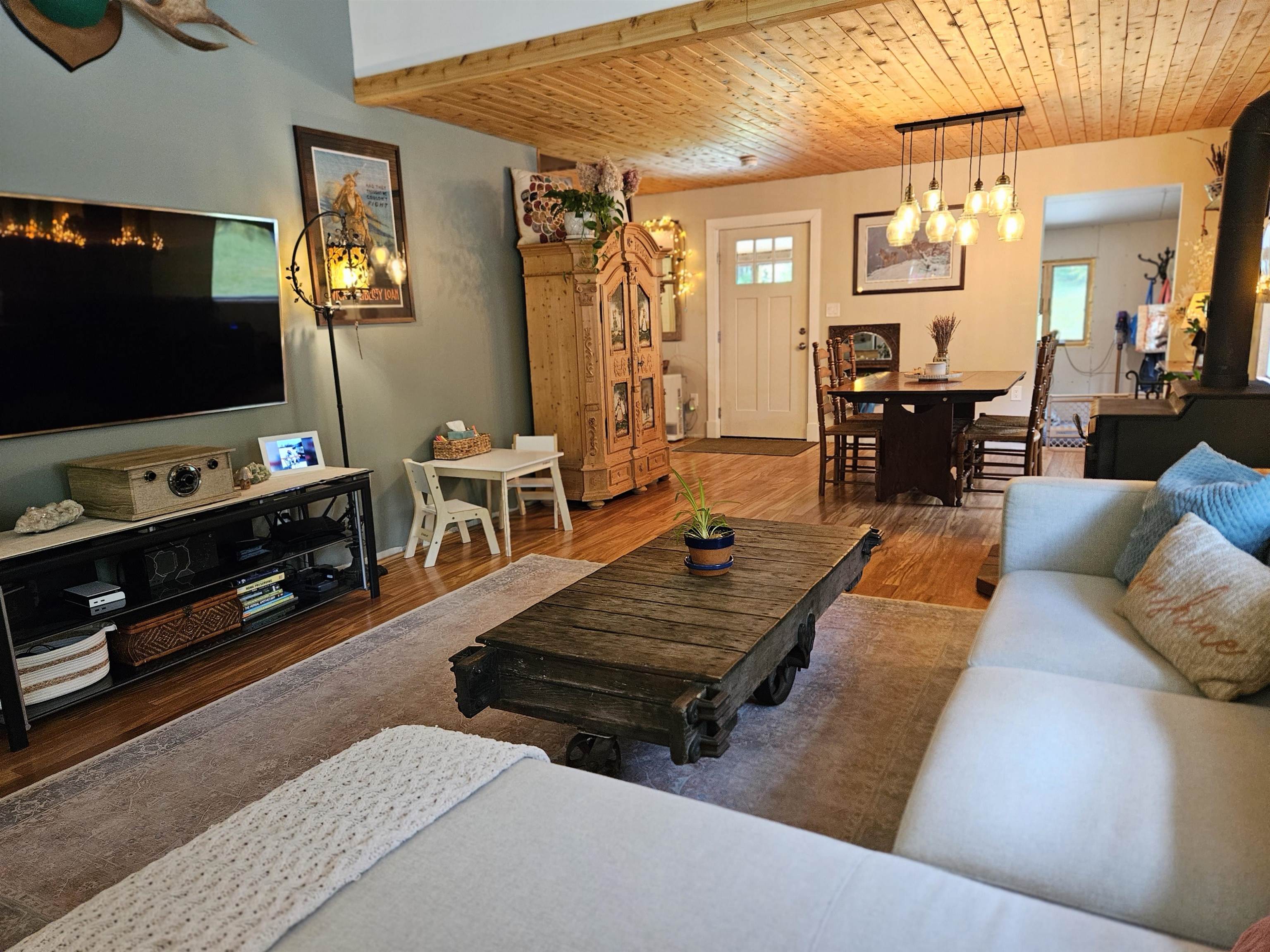 762 Potter Road Lowell, VT 05847 - Photo 13 of 50