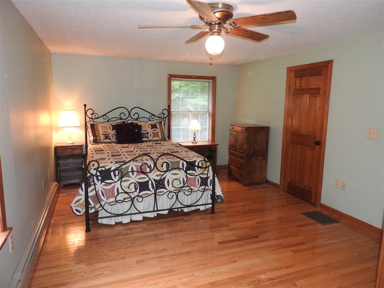 122 Davison Road Henniker, NH 03242 - Photo 12 of 23 Gallery Image 12