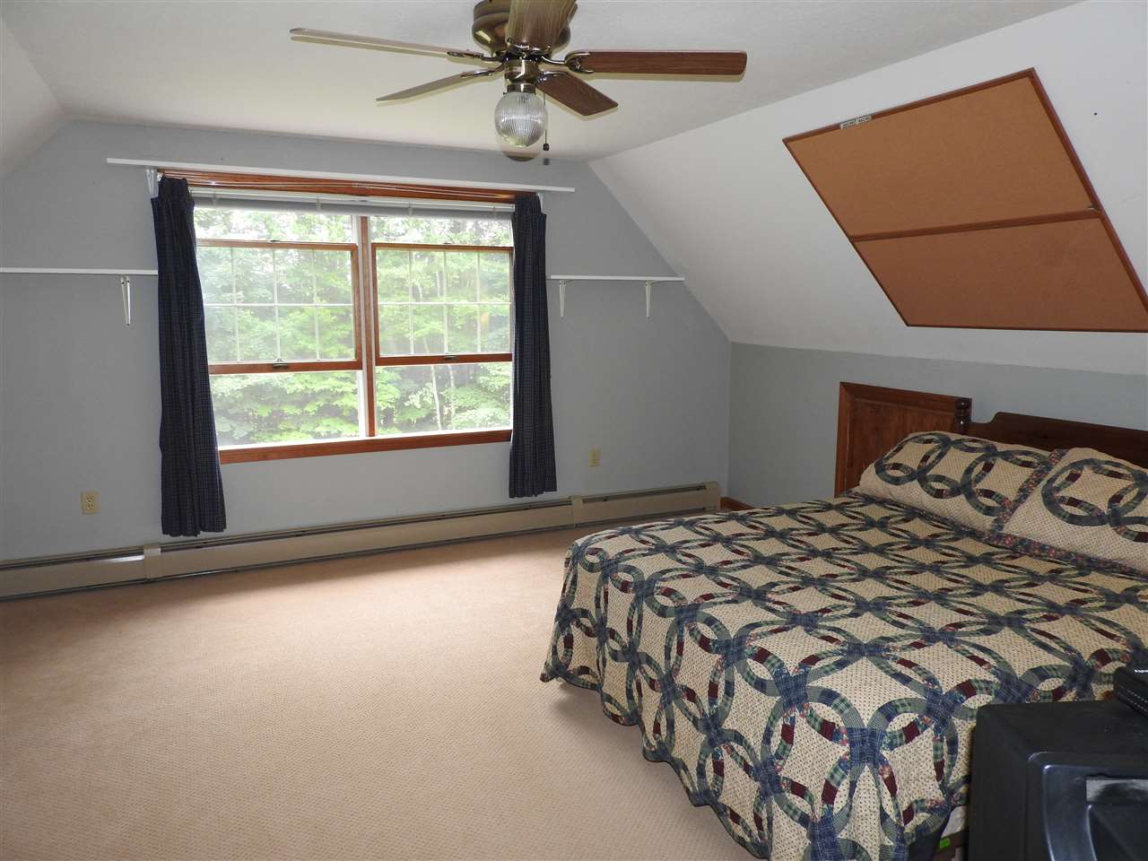 122 Davison Road Henniker, NH 03242 - Photo 17 of 23 Gallery Image 17