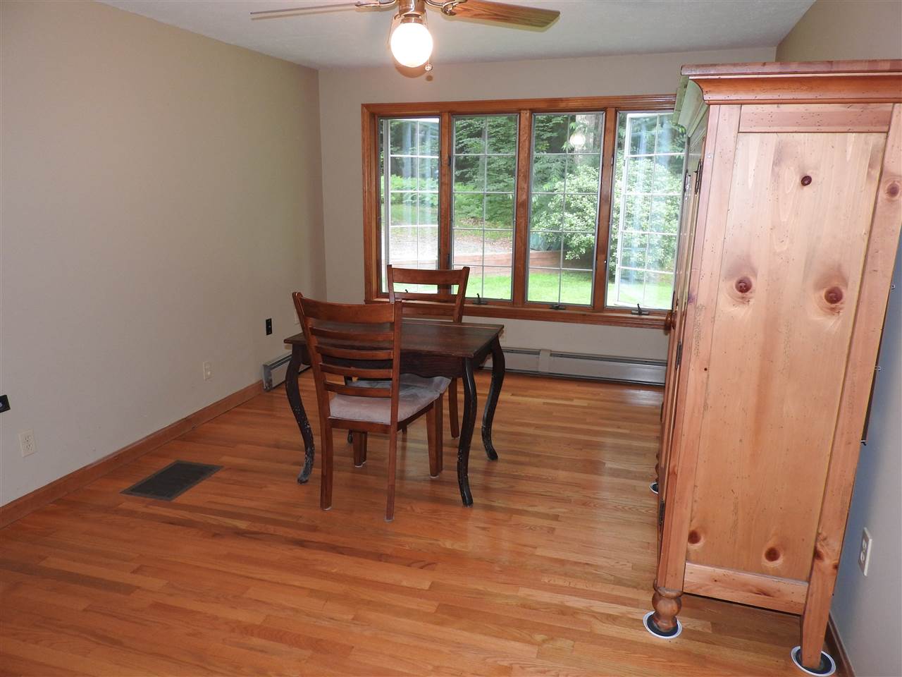 122 Davison Road Henniker, NH 03242 - Photo 8 of 23 Gallery Image 8
