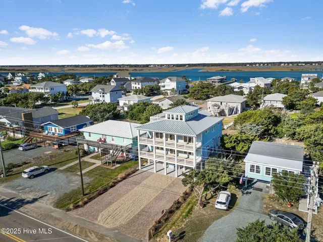 $2,050,000 | 408 South Anderson Boulevard, Topsail Beach, NC 28445