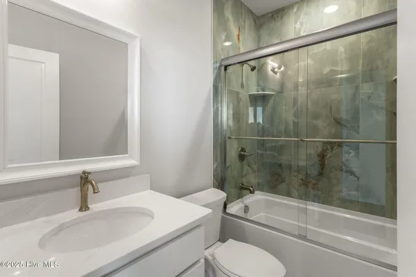 $2,050,000 | 408 South Anderson Boulevard, Topsail Beach, NC 28445