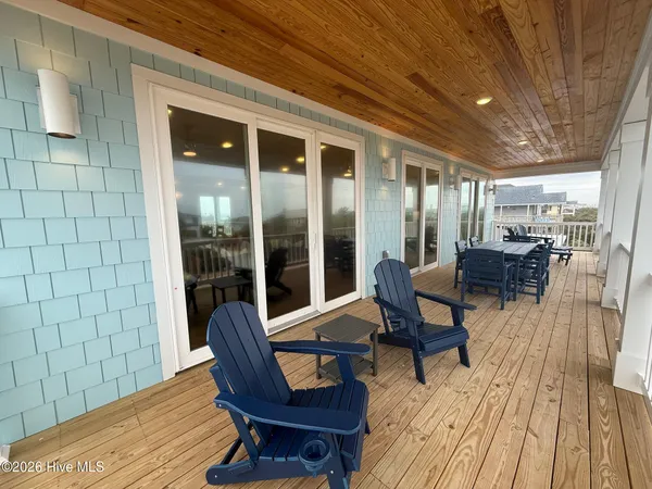 $2,050,000 | 408 South Anderson Boulevard, Topsail Beach, NC 28445