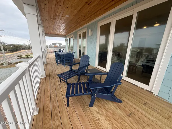 $2,050,000 | 408 South Anderson Boulevard, Topsail Beach, NC 28445