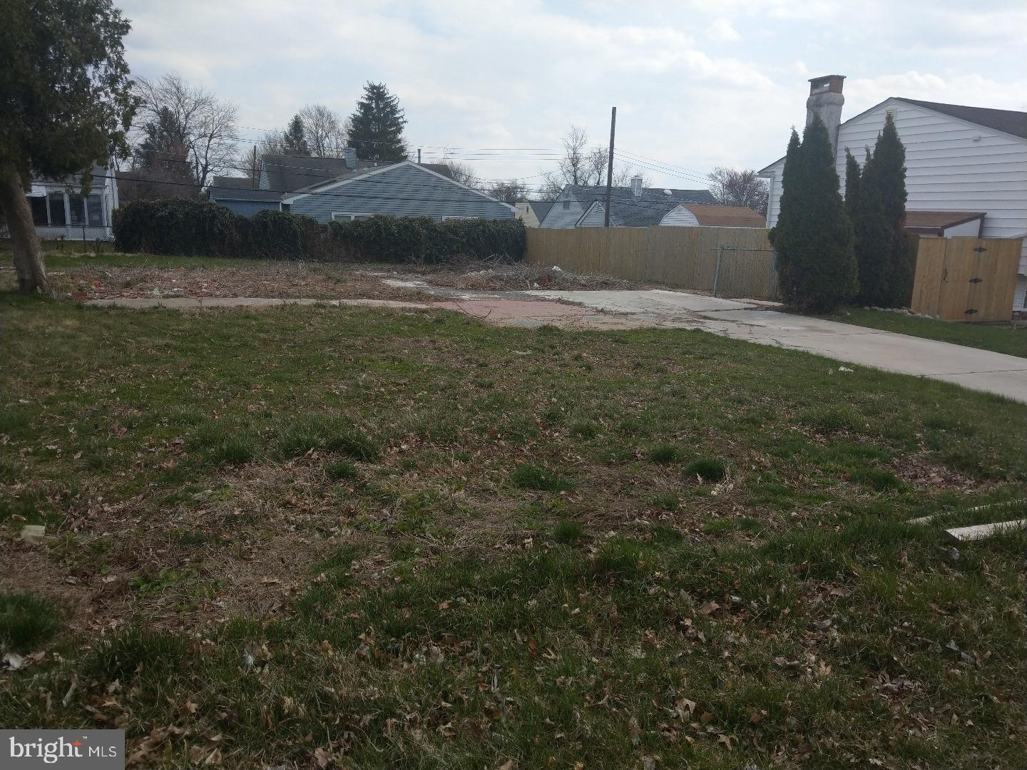 9885 Bridle Road Philadelphia, PA 19115 - Photo 13 of 13