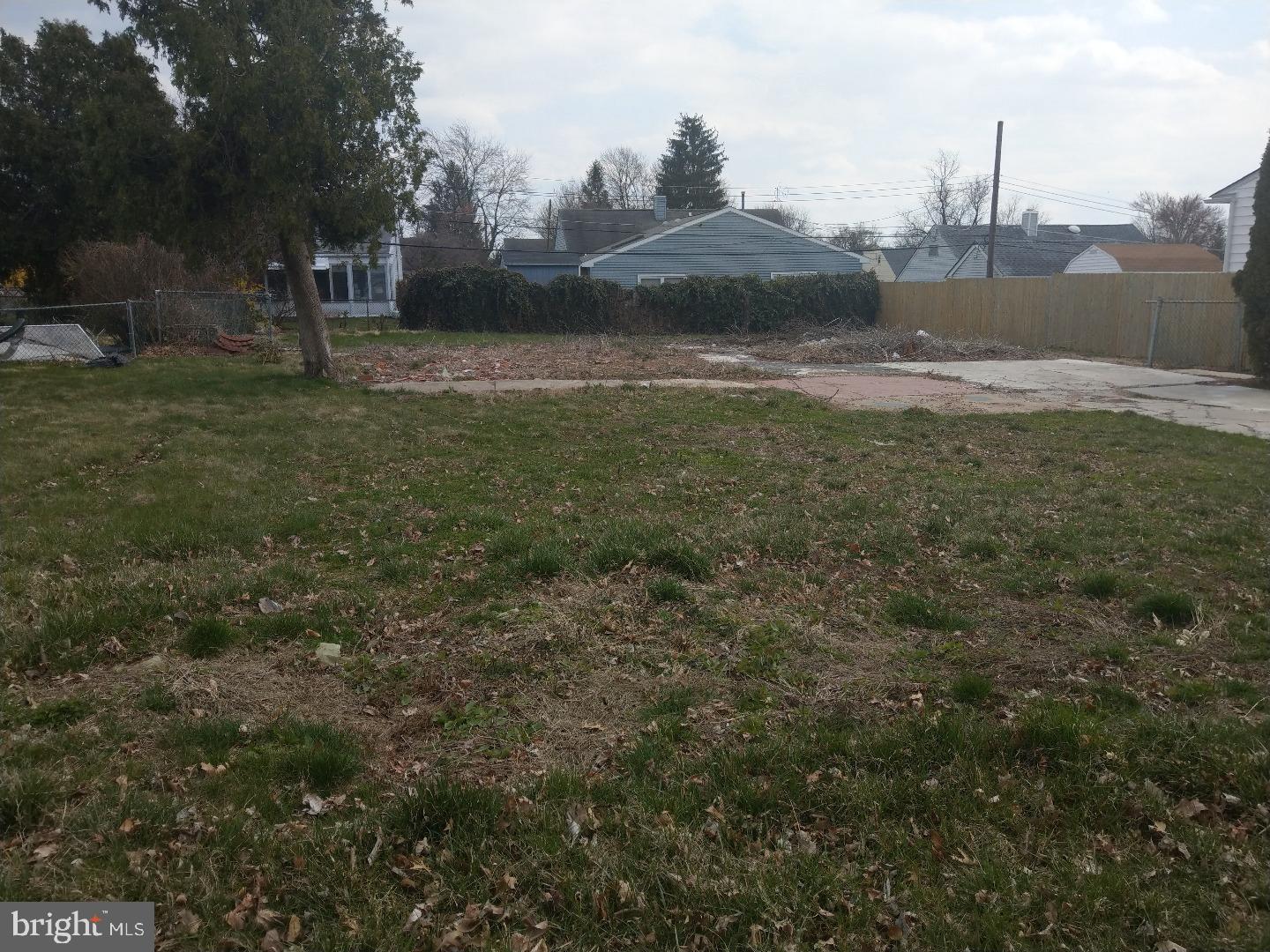 9885 Bridle Road Philadelphia, PA 19115 - Photo 10 of 13