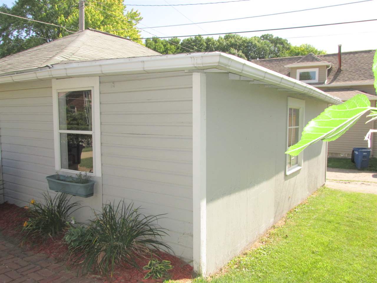 1102 25th Street Moline, IL 61265 - Photo 22 of 23 Gallery Image 22