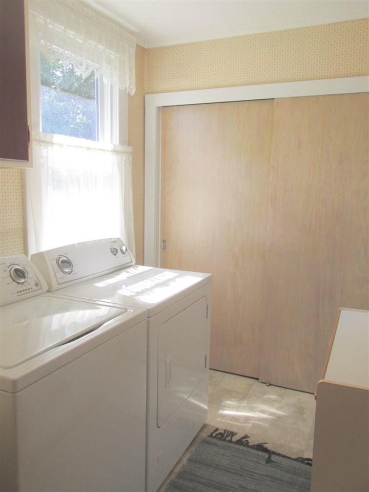 1102 25th Street Moline, IL 61265 - Photo 9 of 23 Gallery Image 9