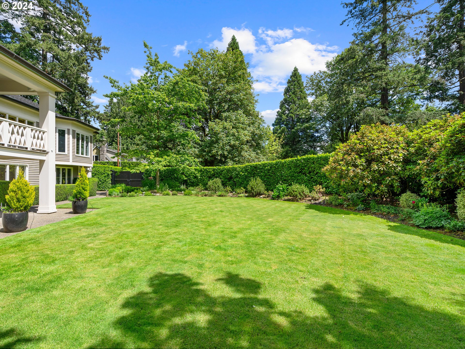 1386 South Military Road Portland, OR 97219 - Photo 39 of 48 Gallery Image 39