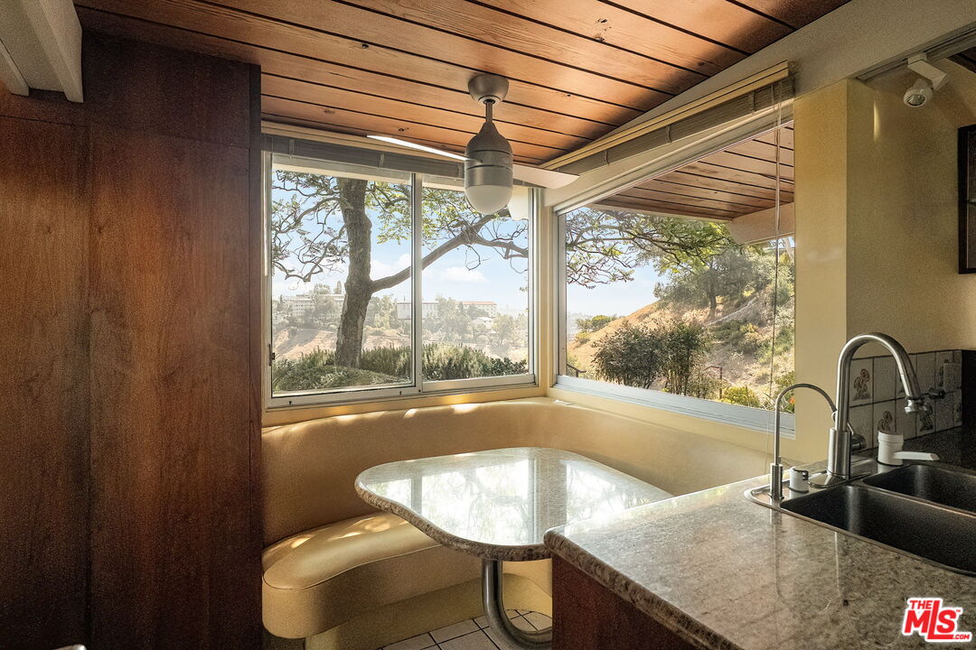 1500 North Tigertail Road Los Angeles, CA 90049 - Photo 27 of 55 Gallery Image 27