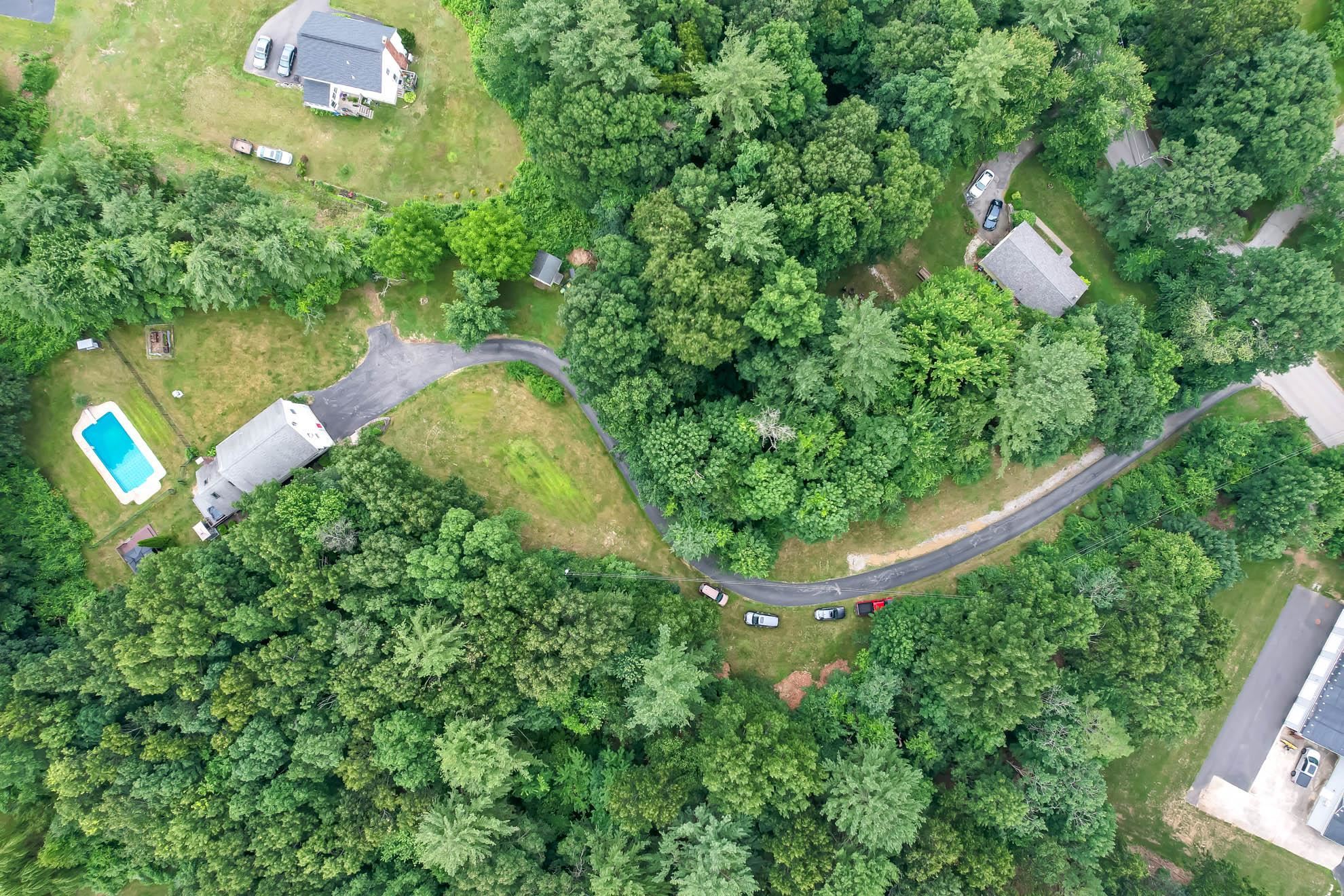 138 Londonderry Road Windham, NH 03087 - Photo 40 of 40