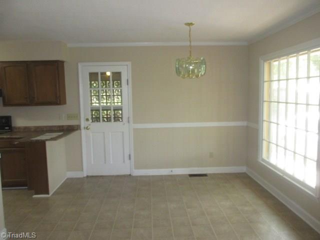 716 South Sellars Mill Road Burlington, NC 27217 - Photo 7 of 18 Gallery Image 7