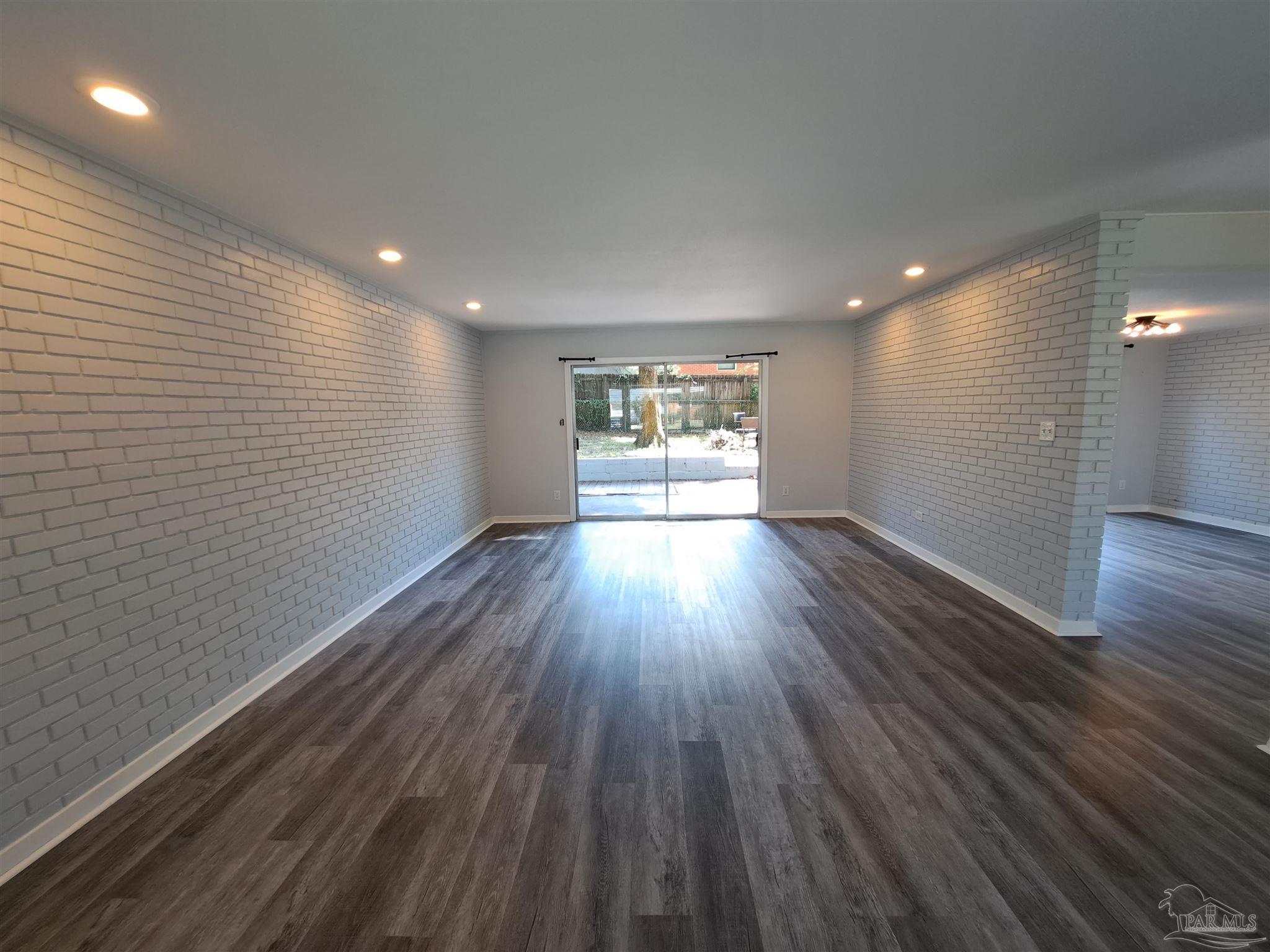 243 Euclid Road Pensacola, FL 32503 - Photo 7 of 45 Gallery Image 7