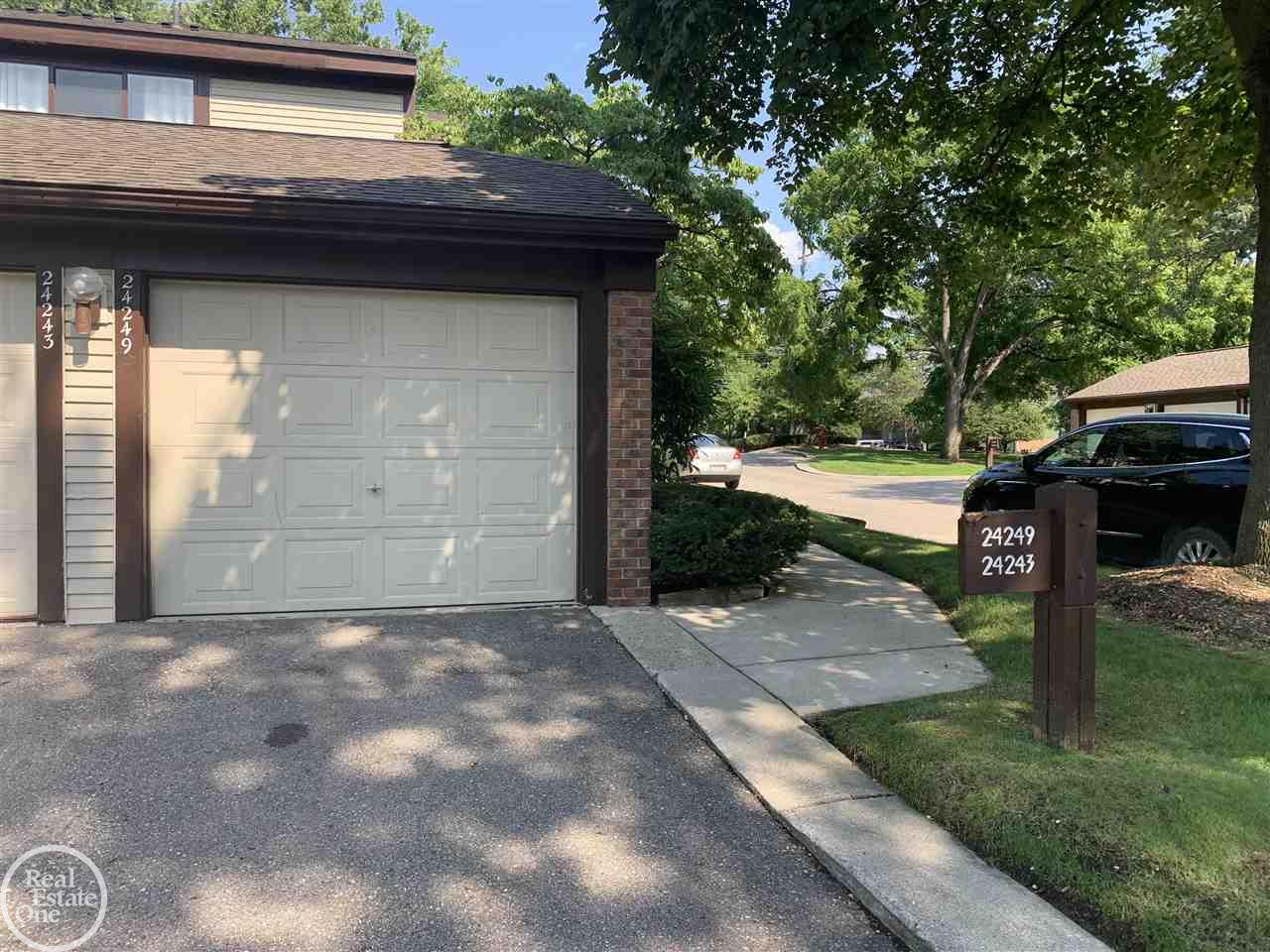 24249 Evergreen Road Southfield, MI 48075 - Photo 4 of 36