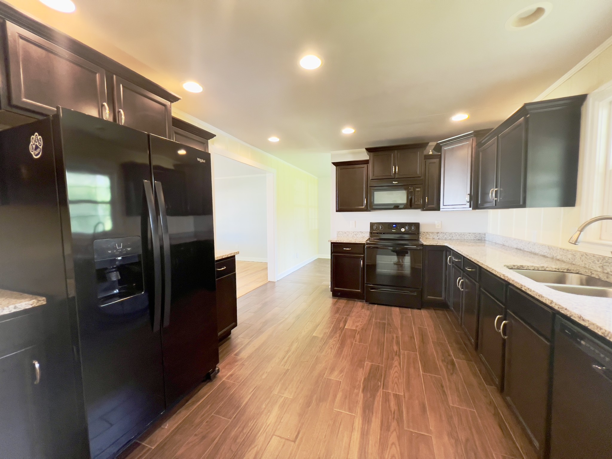 2880 Trough Springs Road Clarksville, TN 37043 - Photo 6 of 25 Gallery Image 6