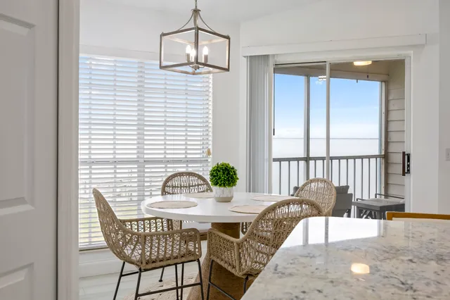 $255,000 | 7030 N Highway, Unit DD205, Cocoa, FL 32927