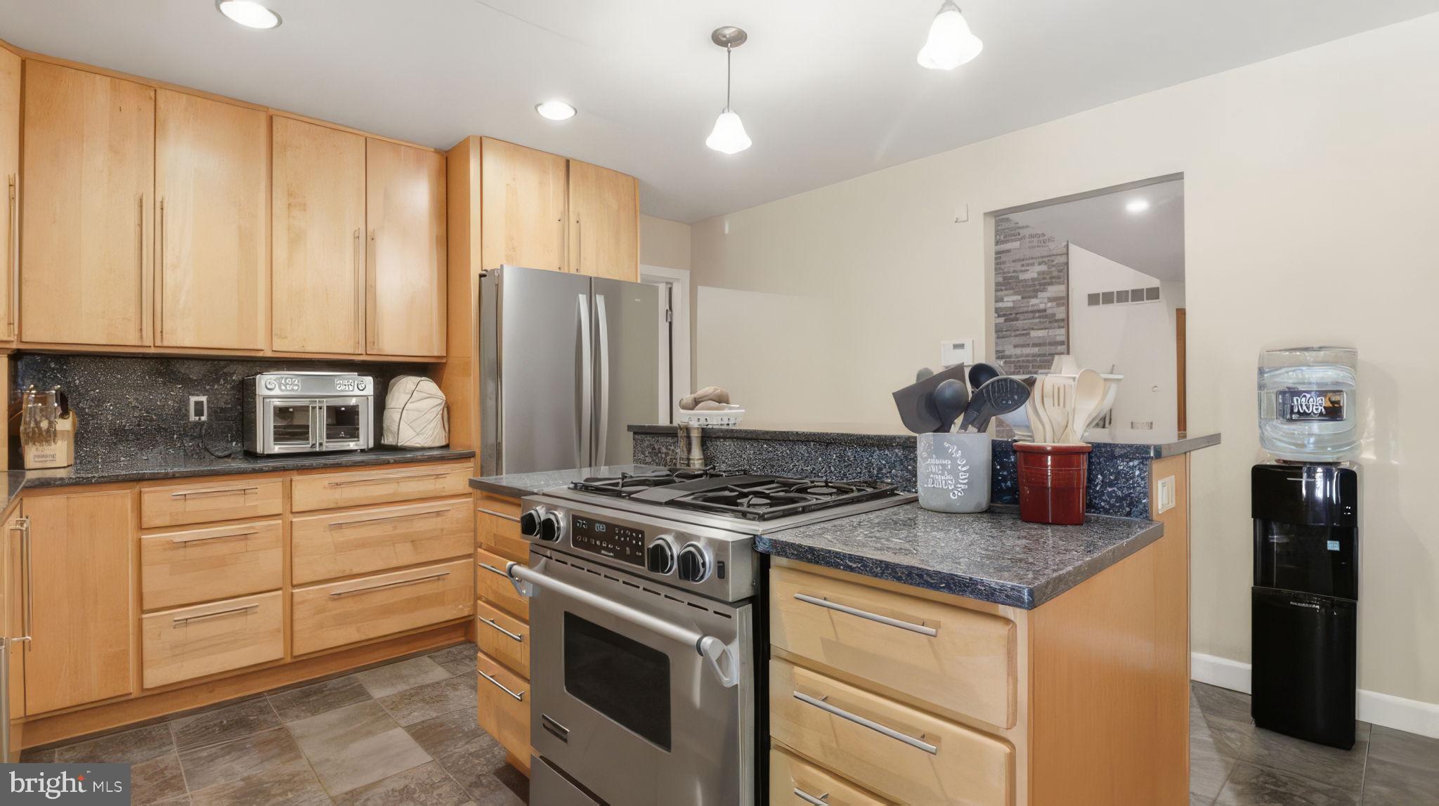2185 Sams Creek Road Westminster, MD 21157 - Photo 6 of 56 Center Isle