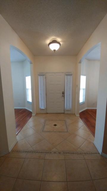 1204 West Weatherbee Road Fort Pierce, FL 34982 - Photo 4 of 45 IMG_6593