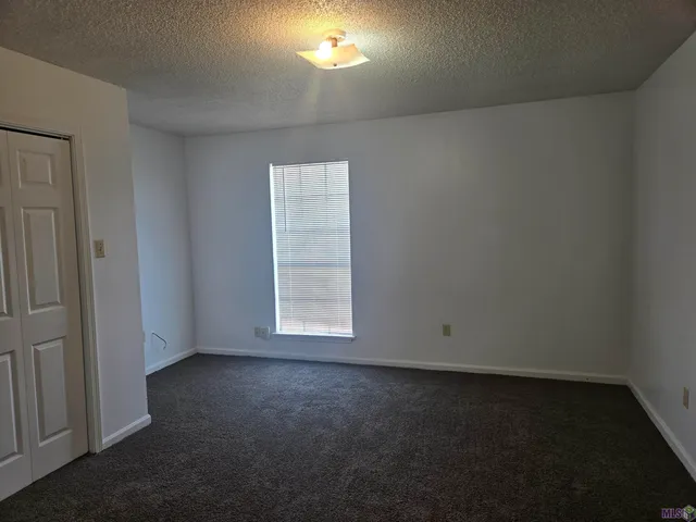 $950 | 113 Oak Ridge Avenue, Unit C, Donaldsonville, LA 70346