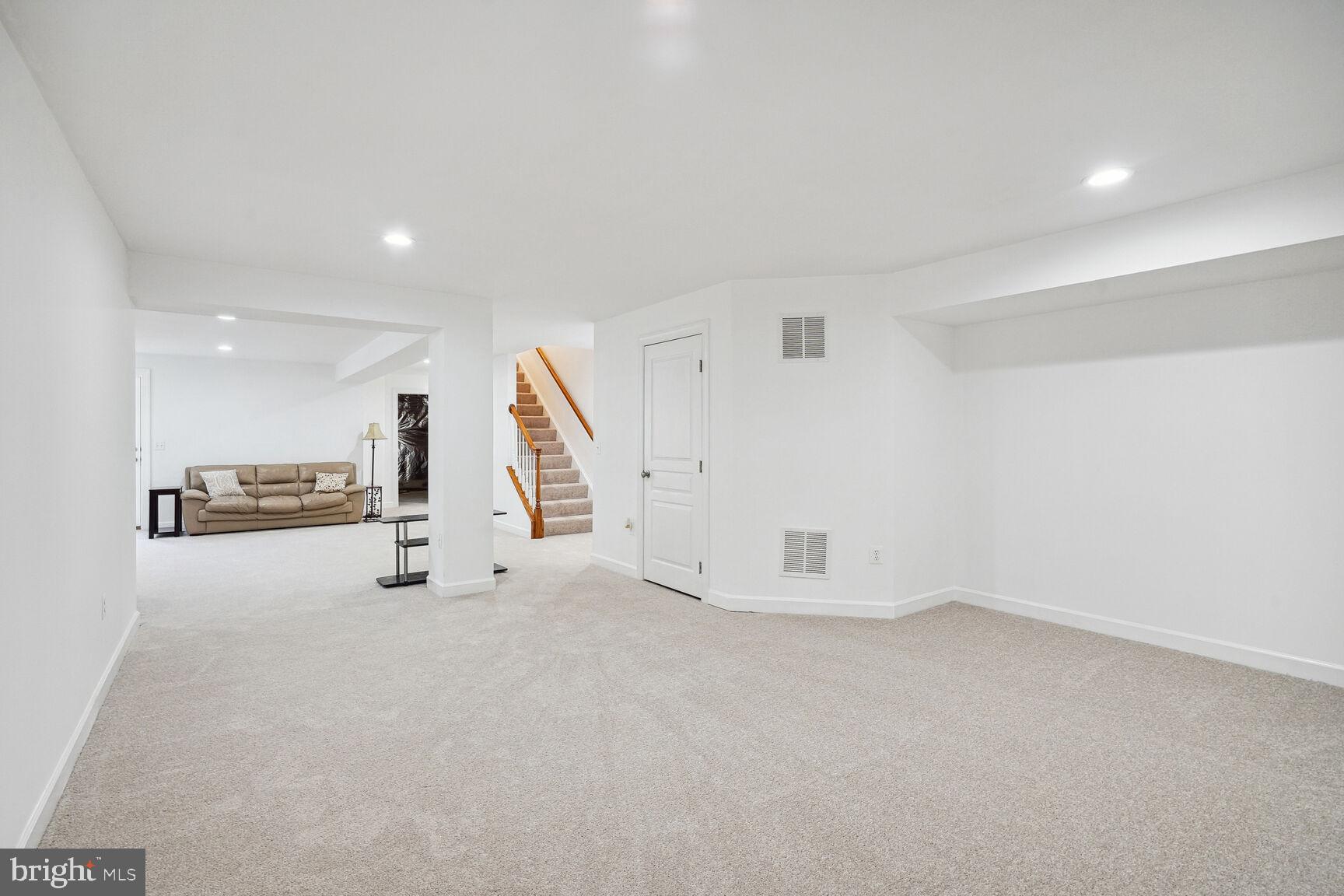 5521 Victory Loop Manassas, VA 20112 - Photo 44 of 54