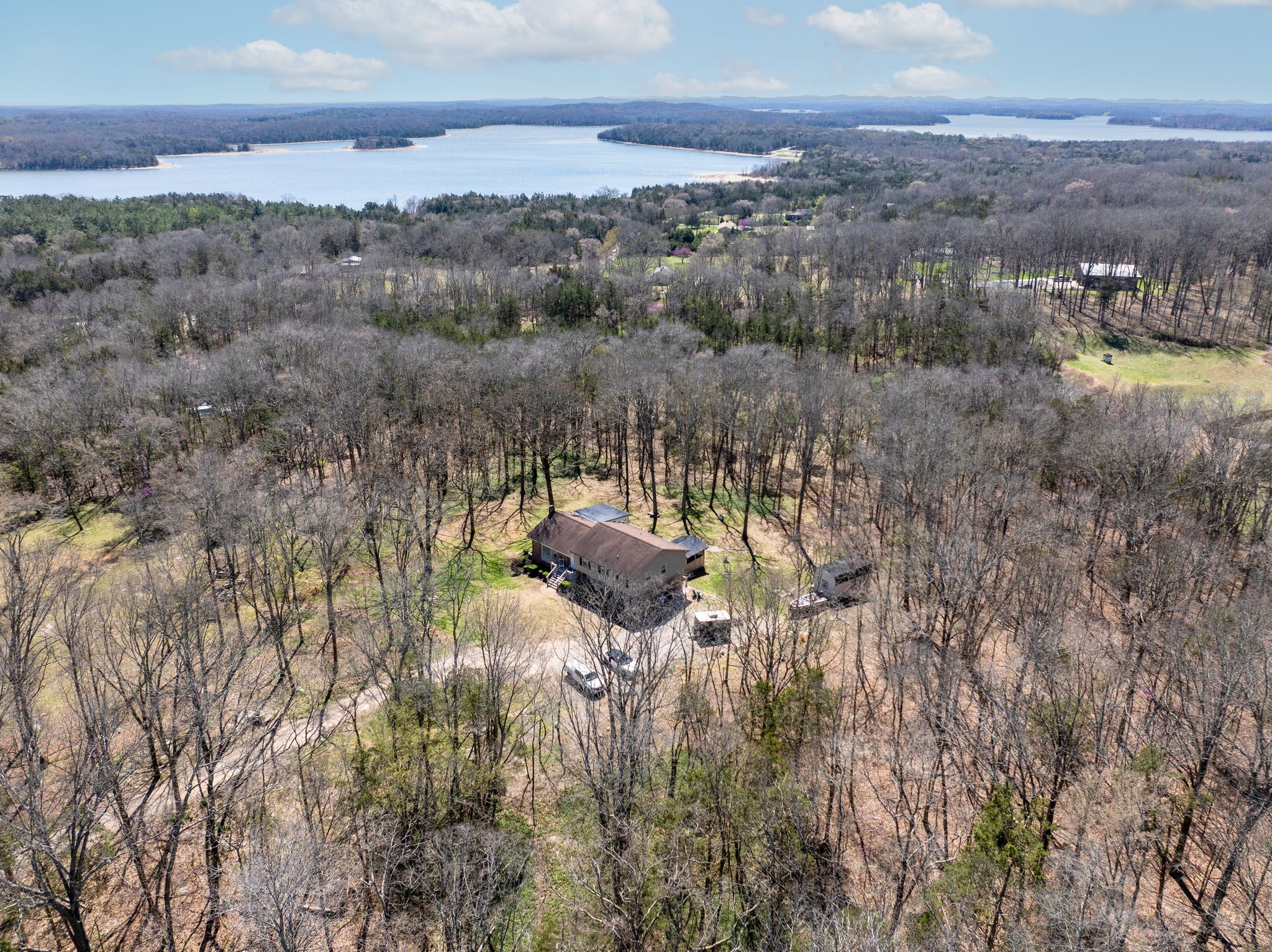 4708 Hessey Road Mount Juliet, TN 37122 - Photo 40 of 44 a view of a lake in middle of the town