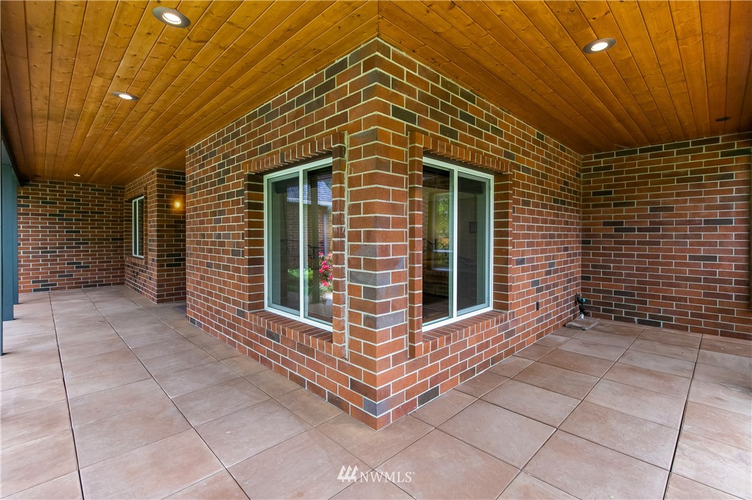 8472 Silver Lake Road Maple Falls, WA 98266 - Photo 14 of 40