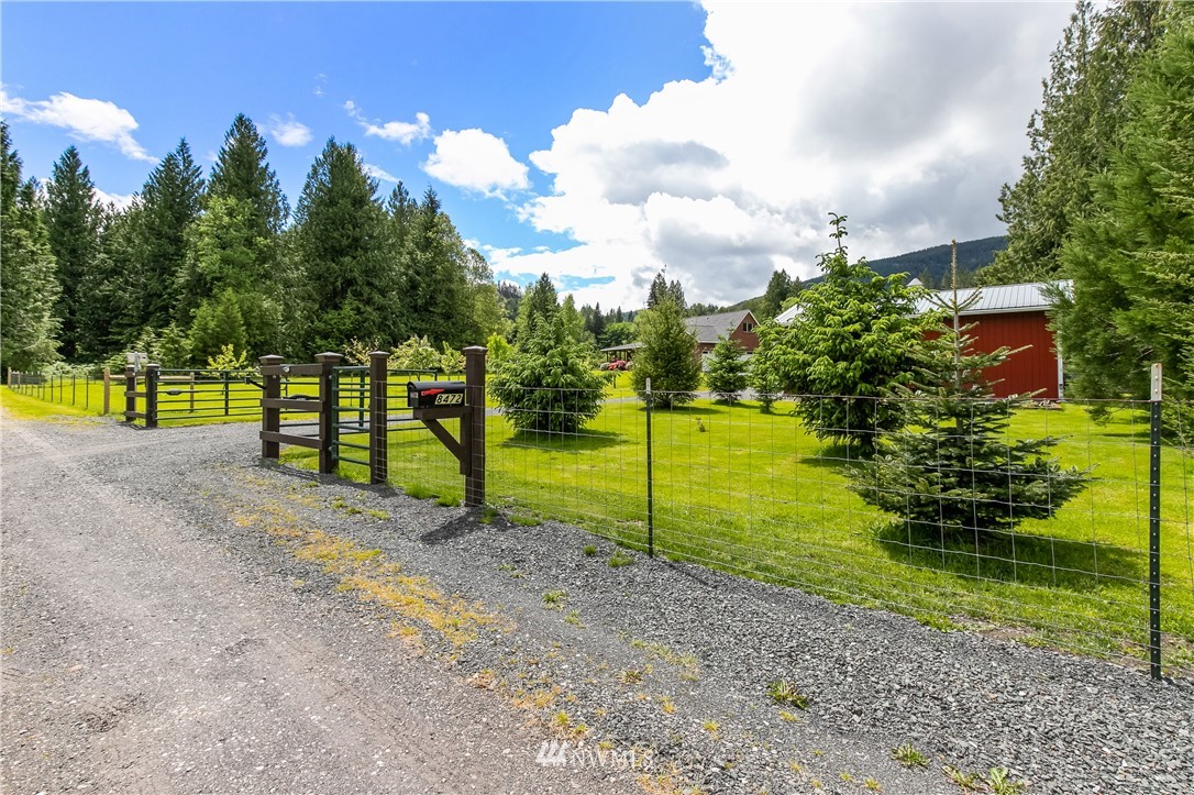8472 Silver Lake Road Maple Falls, WA 98266 - Photo 36 of 40