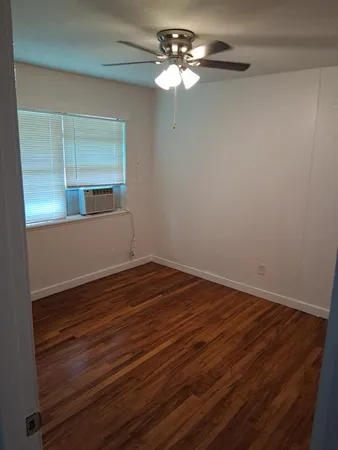 $1,000 | 2300 Grayson Avenue, Unit 2302, Fort Worth, TX 76106