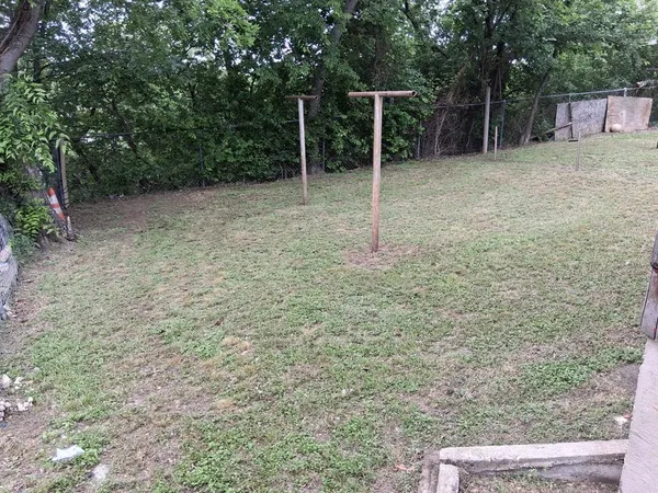 $1,000 | 2300 Grayson Avenue, Unit 2302, Fort Worth, TX 76106