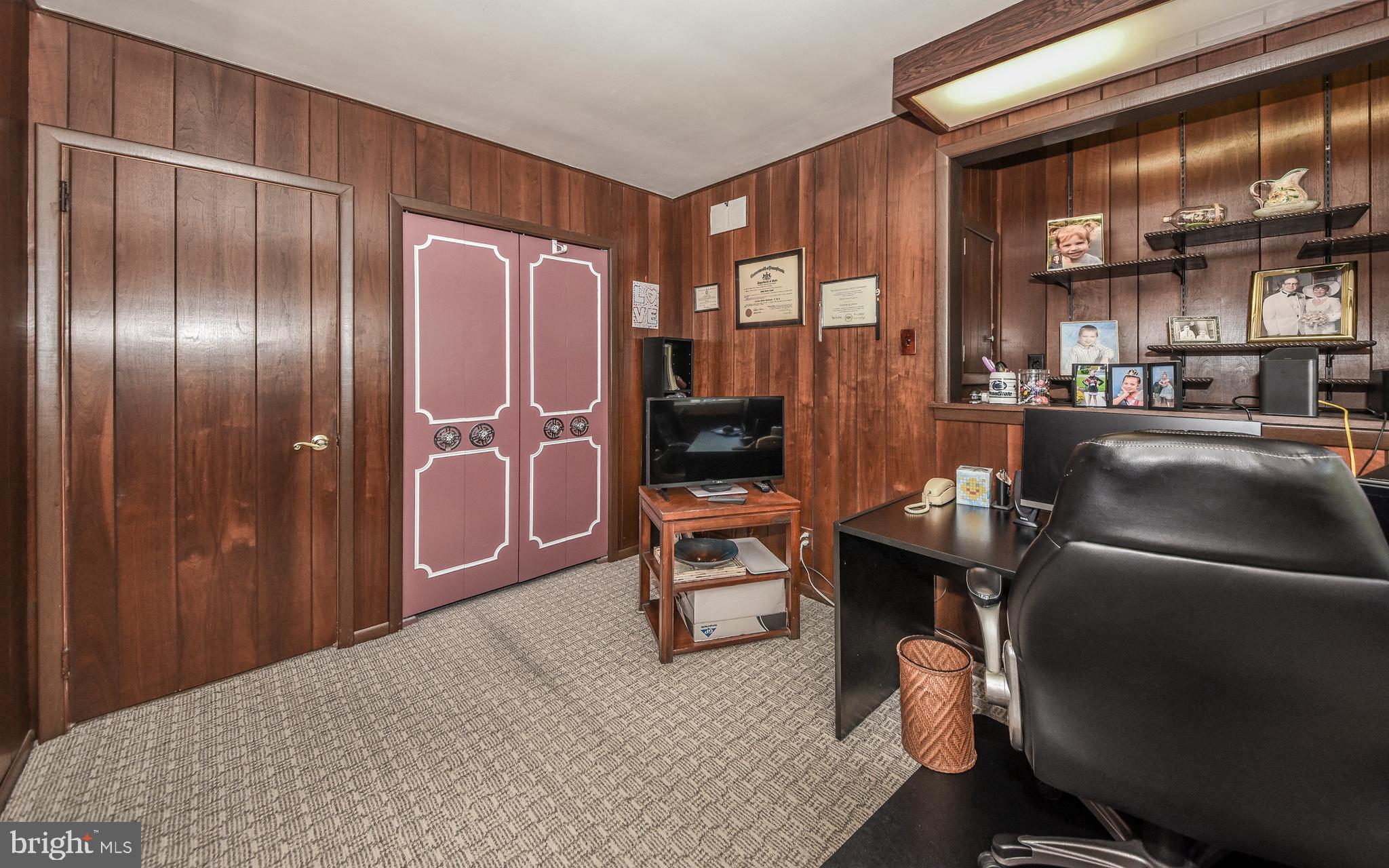 544 Hoyt Road Huntingdon Valley, PA 19006 - Photo 22 of 38