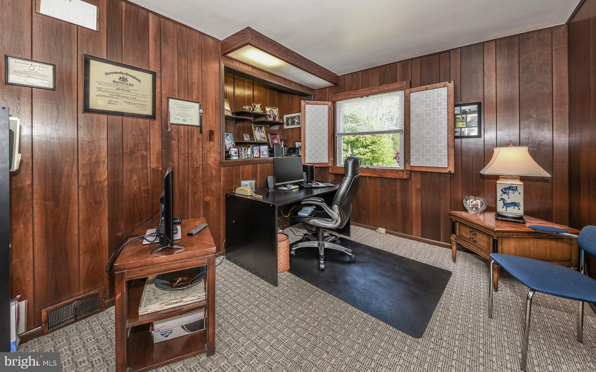 544 Hoyt Road Huntingdon Valley, PA 19006 - Photo 23 of 38