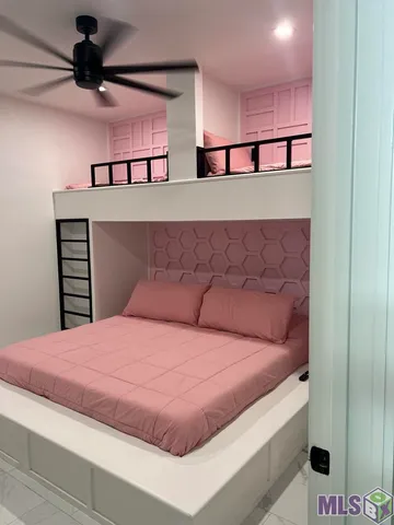 $1,485,000 | 18-19 Pirates Cove, Grand Isle, LA 70358