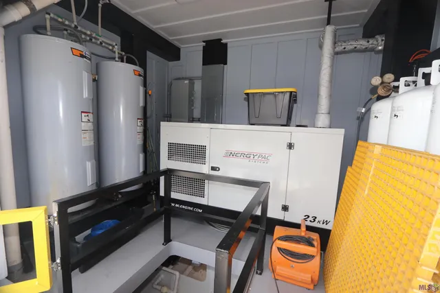 $1,485,000 | 18-19 Pirates Cove, Grand Isle, LA 70358