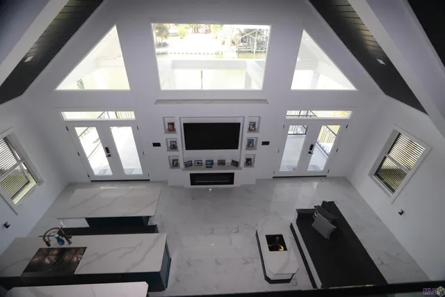 $1,485,000 | 18-19 Pirates Cove, Grand Isle, LA 70358