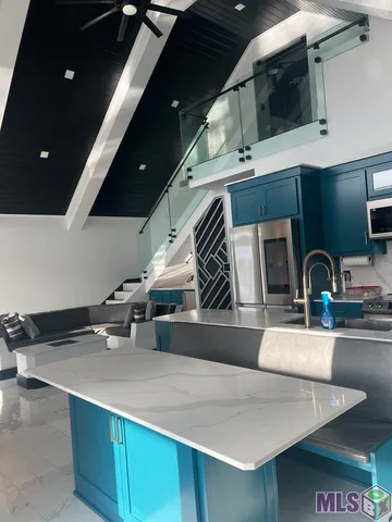 $1,485,000 | 18-19 Pirates Cove, Grand Isle, LA 70358