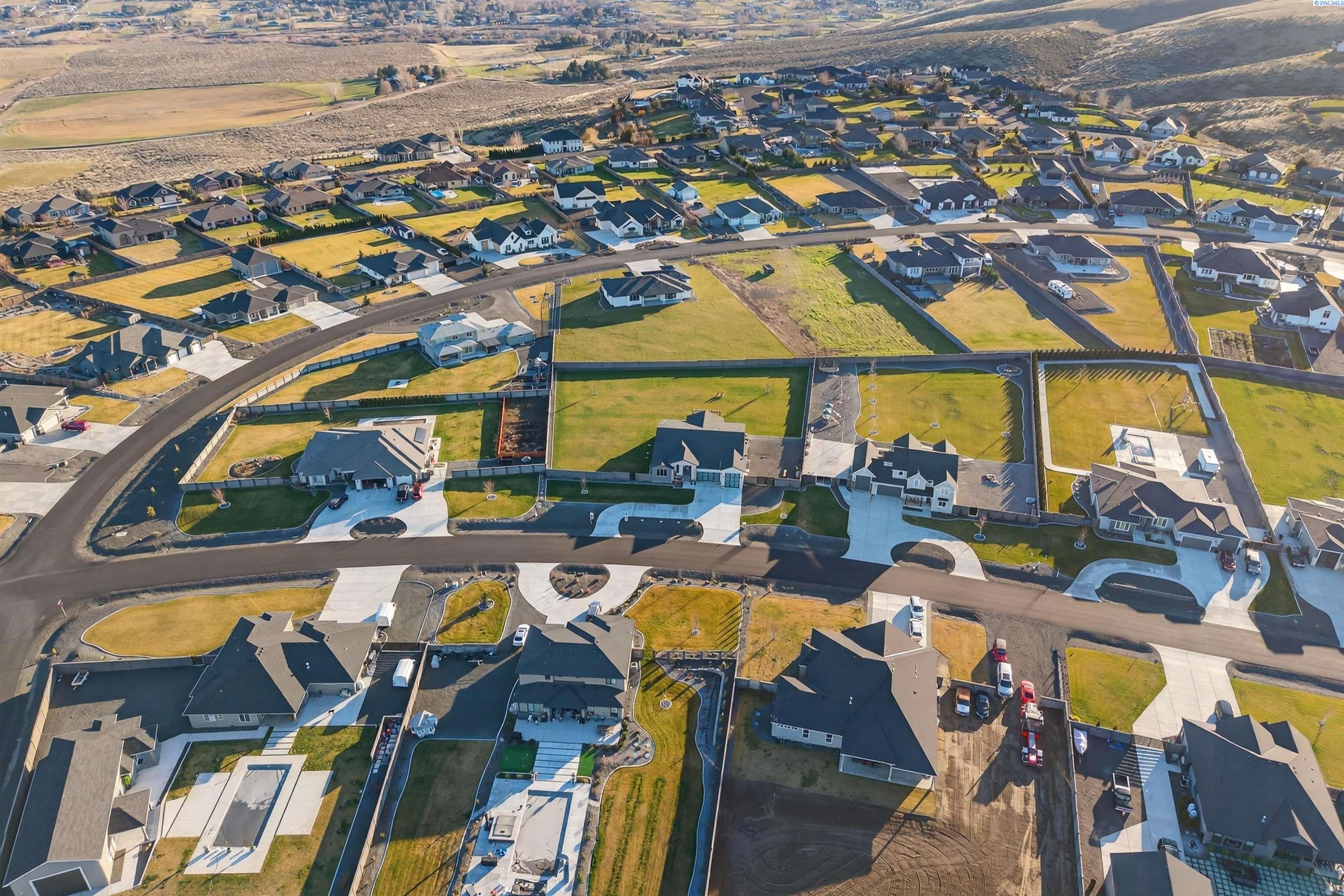89357 East Calico Road Kennewick, WA 99338 - Photo 43 of 47 Gallery Image 43