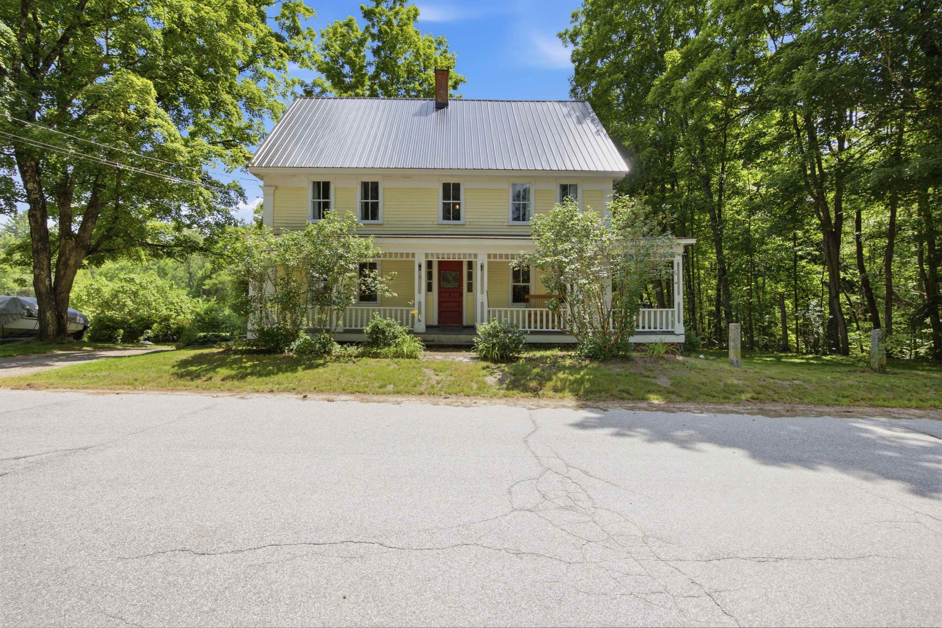 131 Waterloo Street Warner, NH 03278 - Photo 3 of 60
