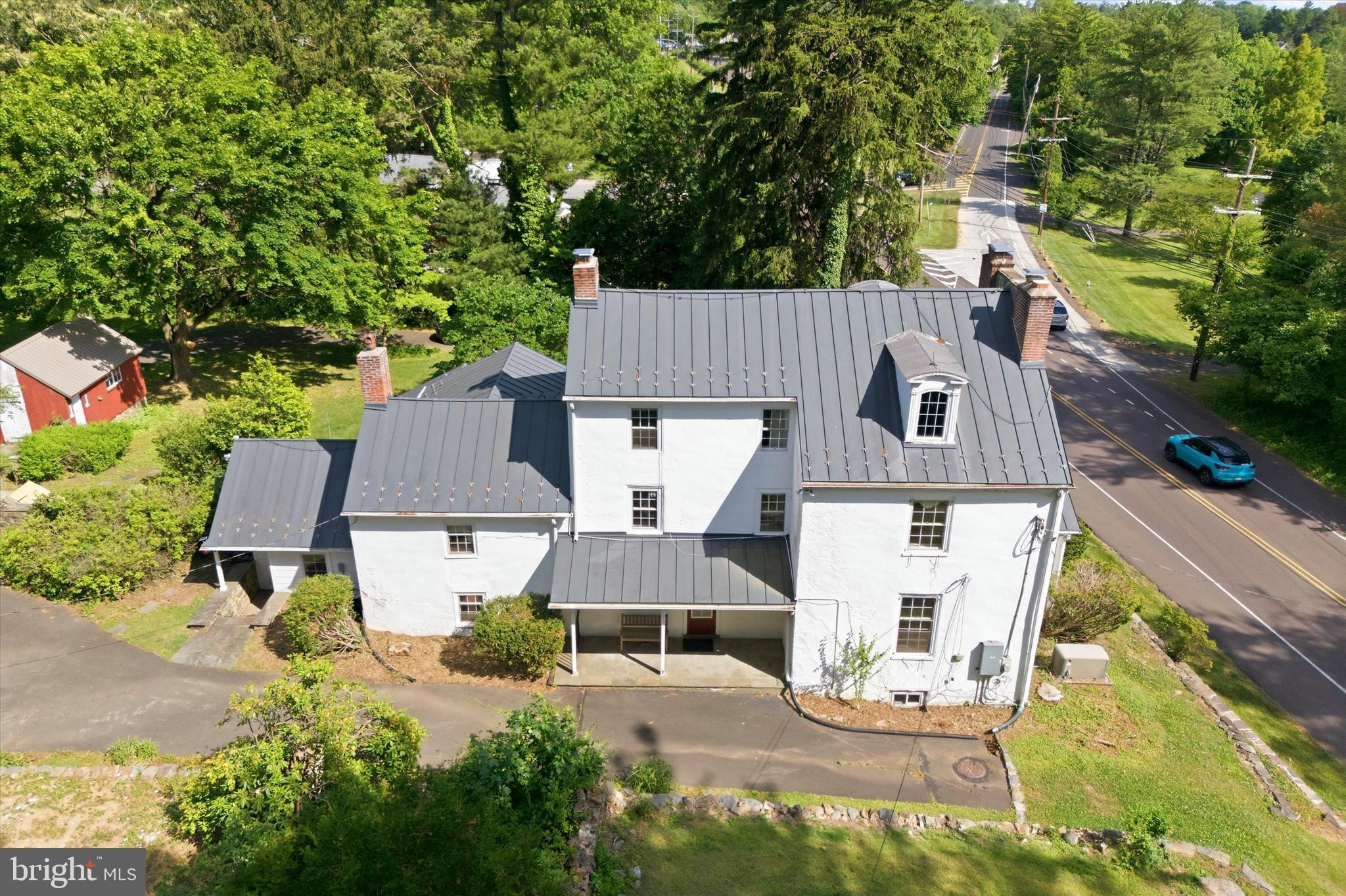 1271 Byberry Road Huntingdon Valley, PA 19006 - Photo 6 of 31 Left side of property