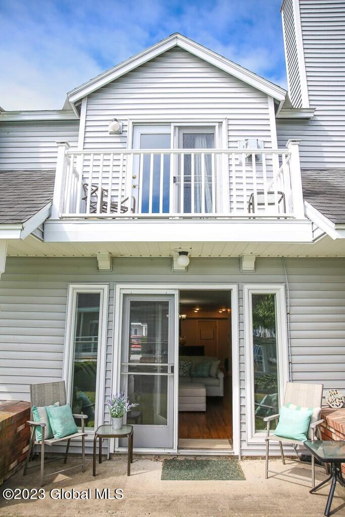 33 Edgewater Estates Plattsburgh, NY 12901 - Photo 3 of 32 door