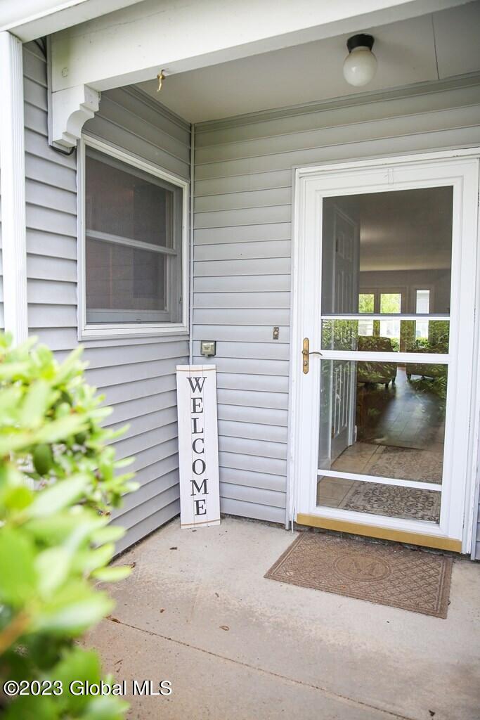 33 Edgewater Estates Plattsburgh, NY 12901 - Photo 4 of 32 welcome