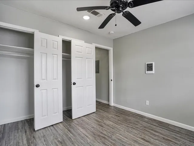 $990 | 5117 Lavender Street, Unit 5135, Houston, TX 77026