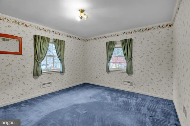 $529,900 | 62 Oak Lane, Lancaster, PA 17603