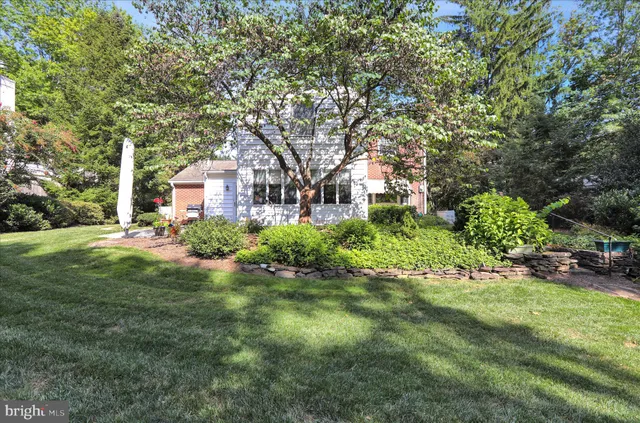 $529,900 | 62 Oak Lane, Lancaster, PA 17603