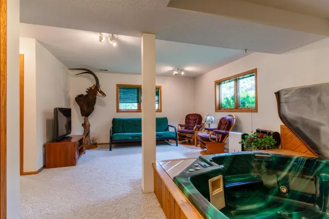 $389,500 | 2497 Grange Road Northwest, Bemidji, MN 56601