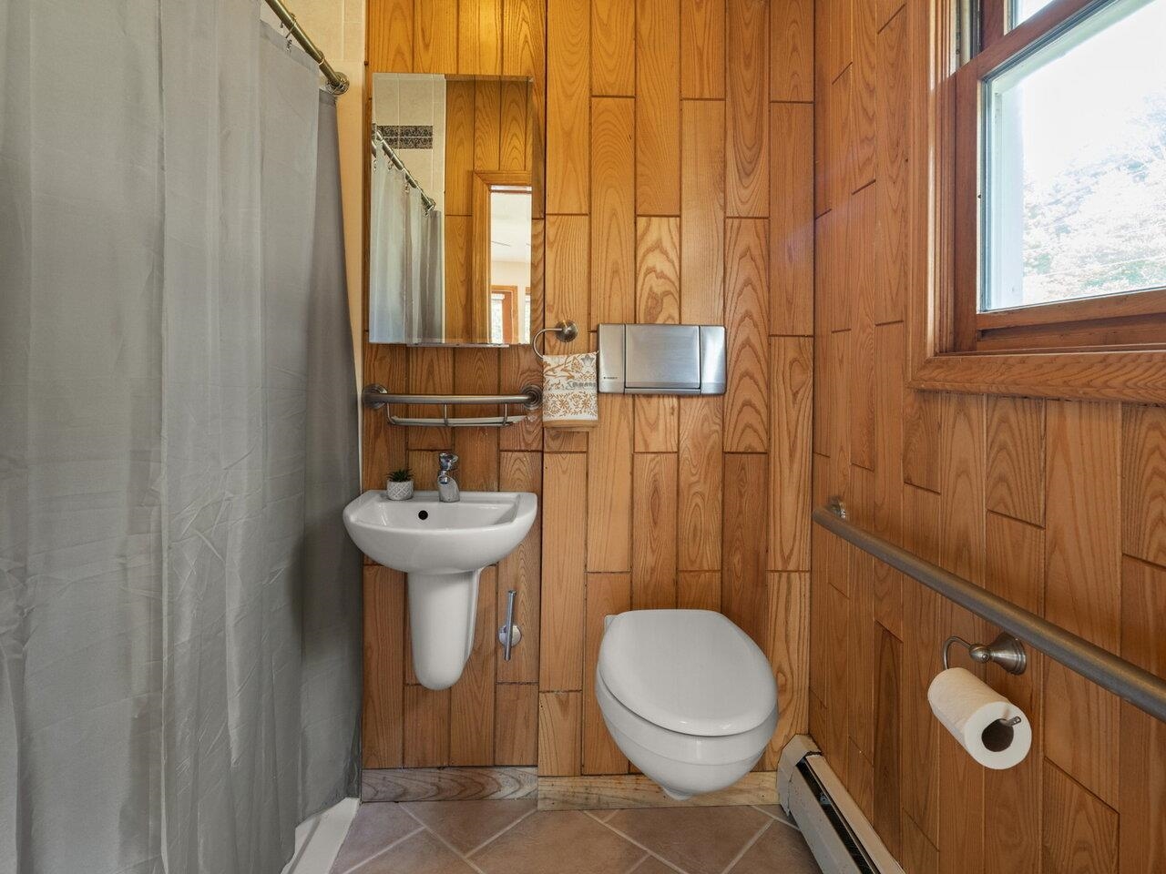 37 Skyview Drive Jericho, VT 05465 - Photo 5 of 40