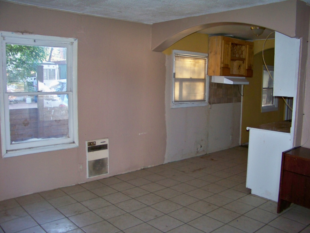 302 South Colcord Road Payson, AZ 85541 - Photo 15 of 15 dining room, kitchen