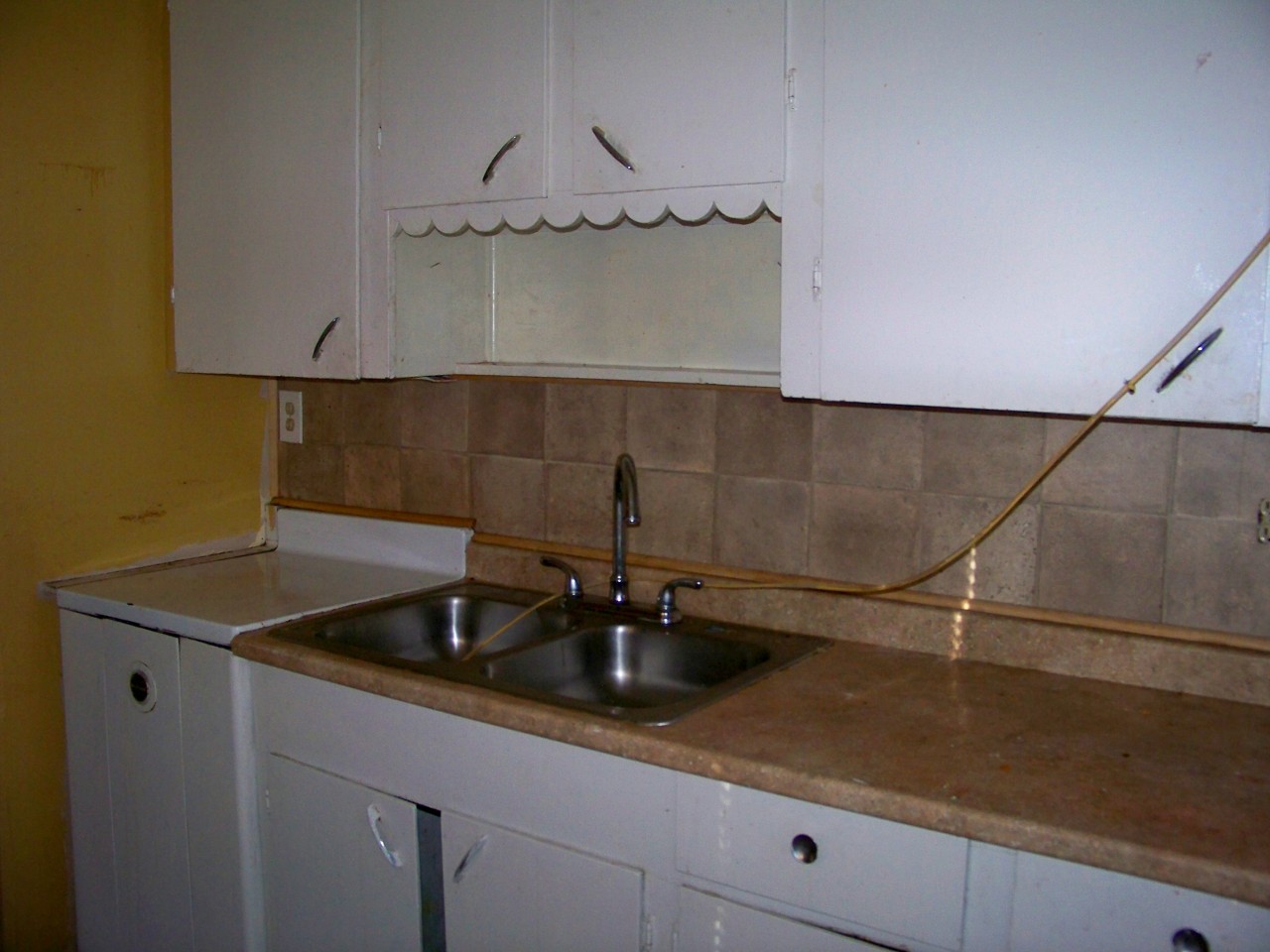 302 South Colcord Road Payson, AZ 85541 - Photo 3 of 15 kitchen
