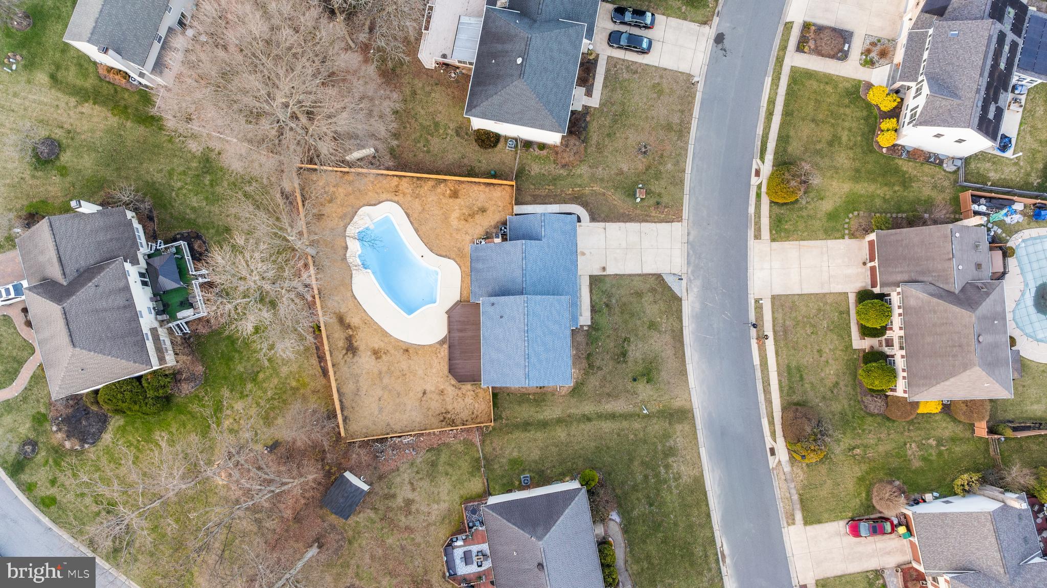 210 West Silver Fox Road Newark, DE 19702 - Photo 40 of 43 an aerial view of residential house with outdoor space