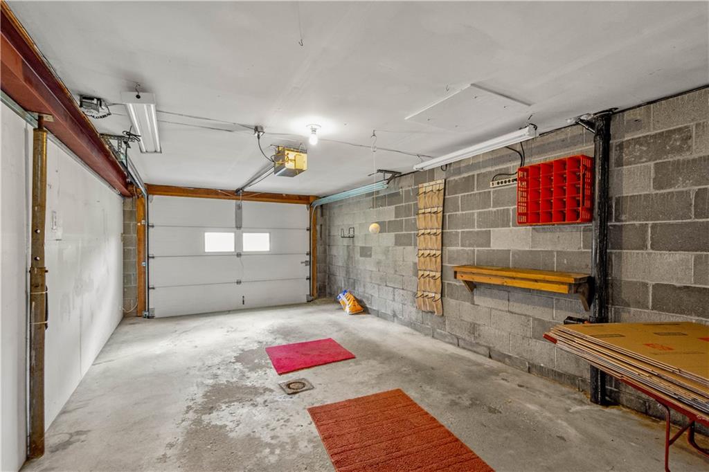 1373 Clifton Road Washington, PA 15301 - Photo 35 of 38 Gallery Image 35