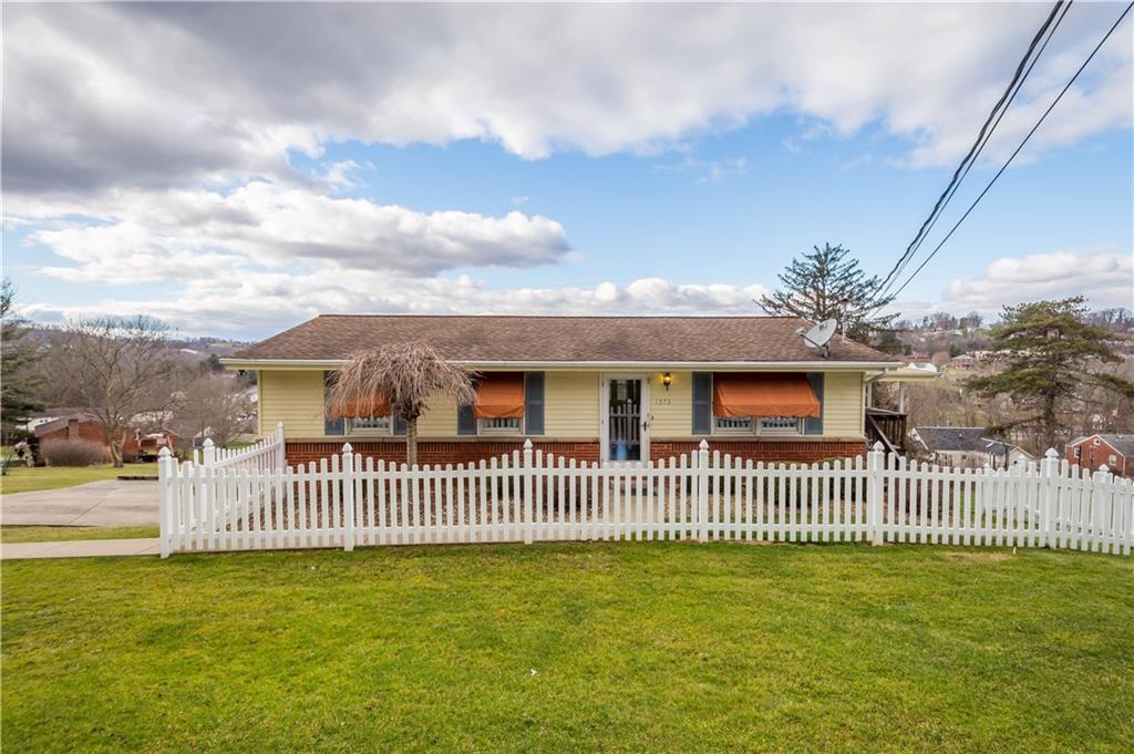 1373 Clifton Road Washington, PA 15301 - Photo 6 of 38 Gallery Image 6